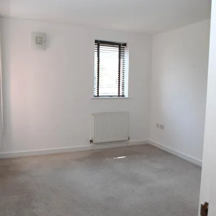 Image 3 - Earl's Court Road, Cardiff, CF23 9DD, United Kingdom - Apartment for rent