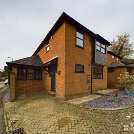 Buy this 4 bed house on Lovent Drive in Leighton Buzzard, LU7 3LR