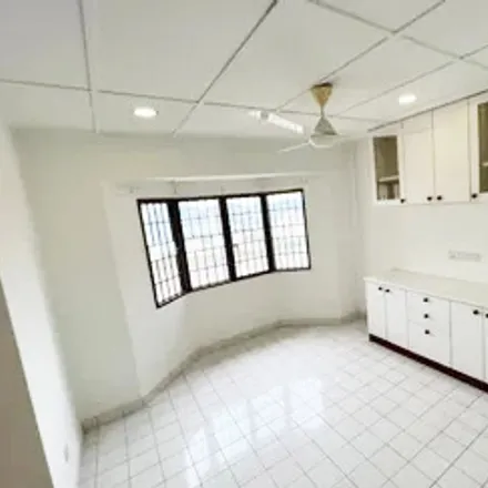 Rent this 3 bed apartment on unnamed road in Taman Wangsa Permai, 52100 Selayang Municipal Council