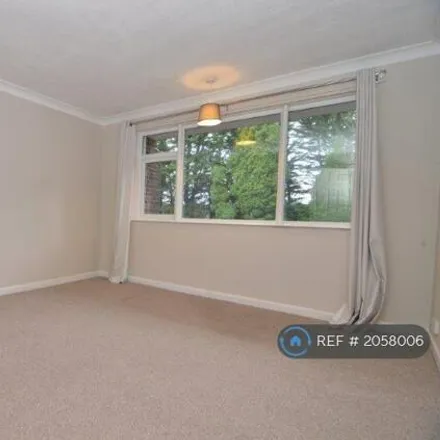 Image 4 - Redhill Roundabout, Redhill Drive, Talbot Village, BH10 6AW, United Kingdom - Apartment for rent