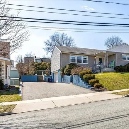 Buy this 2 bed house on 534 Columbia Boulevard in Wood-Ridge, Bergen County