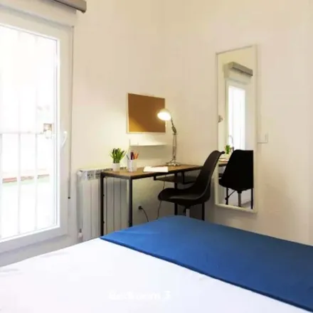 Image 5 - Avenida del Monte Igueldo, 52, 28053 Madrid, Spain - Room for rent
