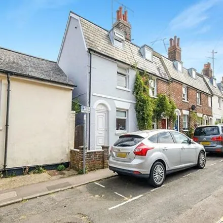 Rent this 2 bed house on North Street in Royal Tunbridge Wells, TN2 4SY