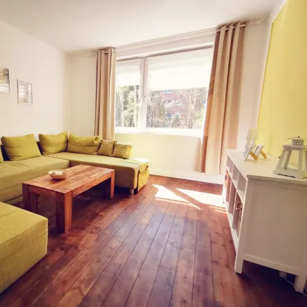 Rent this 2 bed apartment on Kroogblöcke 10 in 22119 Hamburg, Germany