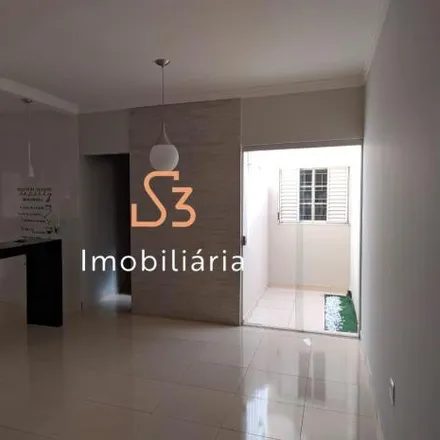Buy this 2 bed house on unnamed road in Jardim California, Uberlândia - MG