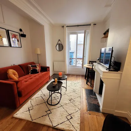 Image 8 - 15 Rue Chappe, 75018 Paris, France - Apartment for rent