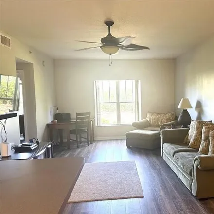 Image 5 - Fairways Circle, Gifford, FL 34960, USA - Condo for rent