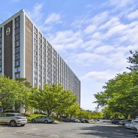 Buy this 1 bed condo on The Forum in 11801 Rockville Pike, North Bethesda