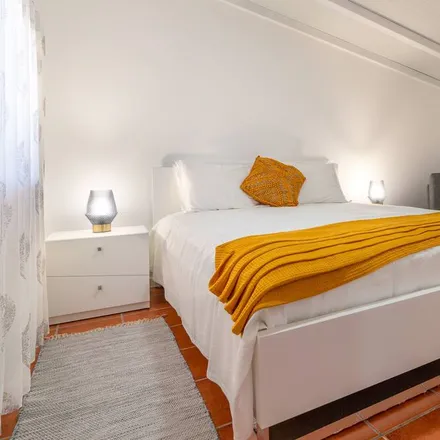 Rent this studio apartment on Alameda da História de Portugal in 9050-401 Funchal, Madeira
