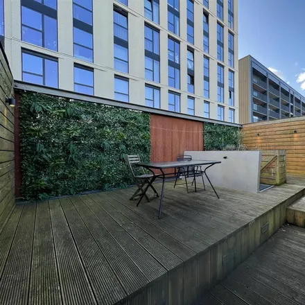 Image 9 - The Roof Gardens, Ellesmere Street, Manchester, M15 4JY, United Kingdom - Townhouse for rent