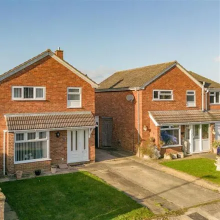 Buy this 3 bed house on Denley Close in Bishop's Cleeve, GL52 8EG