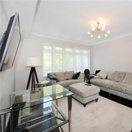 Rent this 3 bed room on 22 Portsea Place in London, W2 2BL