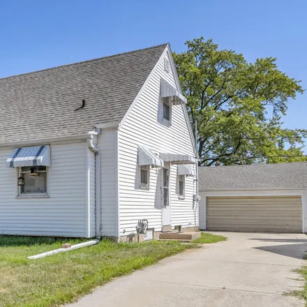 Buy this 3 bed house on 1538 South 94th Street in West Allis, WI 53214