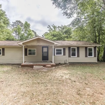 Buy this 3 bed house on 204 Elizabeth Drive in Centerville, Houston County