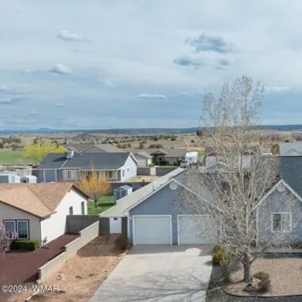 Image 2 - 755 Pebble Lane, Taylor, Navajo County, AZ 85939, USA - House for sale