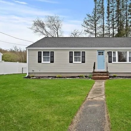 Buy this 3 bed house on 24 Leslie Avenue in Weymouth, MA 02188