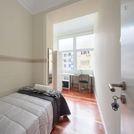 Rent this 9 bed room on Avenida Praia da Vitória 75 in 1050-120 Lisbon, Portugal