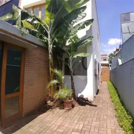 Rent this studio house on jamie olliver and shops in Rua Professor Vahia de Abreu, Vila Olímpia