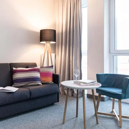 Rent this 2 bed apartment on sylc Apartmenthotel in Kronsaalsweg 88, 22525 Hamburg