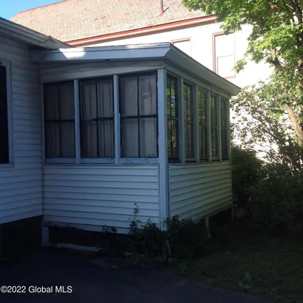 Image 4 - 27 Swan Street, City of Schenectady, NY 12307, USA - Townhouse for sale
