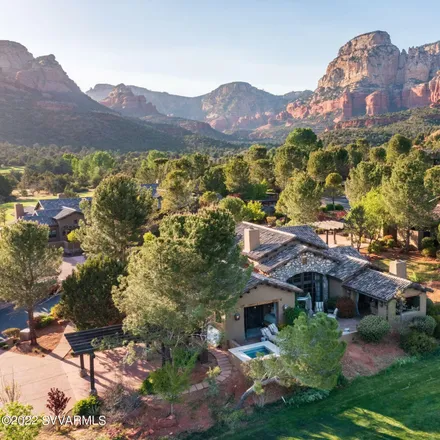 Buy this 3 bed house on 124 Canyon Drive in Sedona, AZ 86336