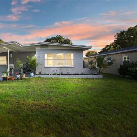 Buy this 2 bed house on 5344 Dartmouth Avenue North in Pasadena, Saint Petersburg