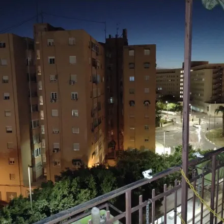 Rent this 5 bed apartment on calle periodista Rodolfo Salazar in 7, 03014 Alicante