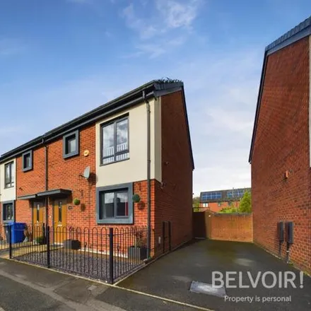 Buy this 3 bed duplex on Foden Street in Stoke, ST4 4AY