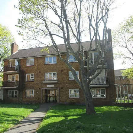 Rent this 2 bed apartment on South Street in Portsmouth, PO5 4DP