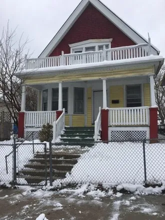 Buy this 5 bed house on 824 West Concordia Avenue in Milwaukee, WI 53206