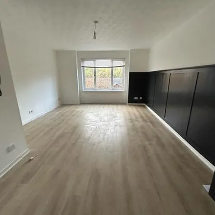 Rent this 2 bed apartment on Mclarens in Sunnyside Road, Coatbridge