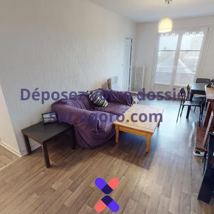 Rent this 3 bed apartment on unnamed road in 76100 Rouen, France