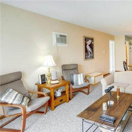 Image 3 - The Shores Condominiums, Port Clinton, OH 43433, USA - Condo for sale