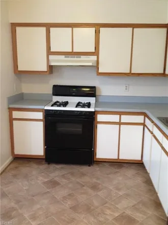 Image 3 - Woodview, Hampton, VA 23666, USA - Townhouse for rent