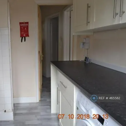 Image 2 - Exeter Road, Belle Grove, London, DA16 3JZ, United Kingdom - House for rent