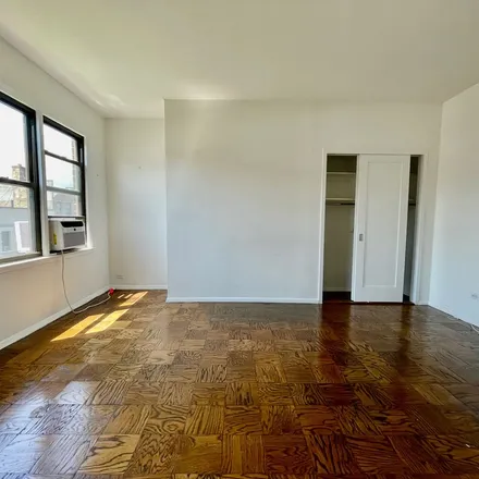 Image 3 - 233 West 22nd Street, New York, NY 10011, USA - Apartment for rent