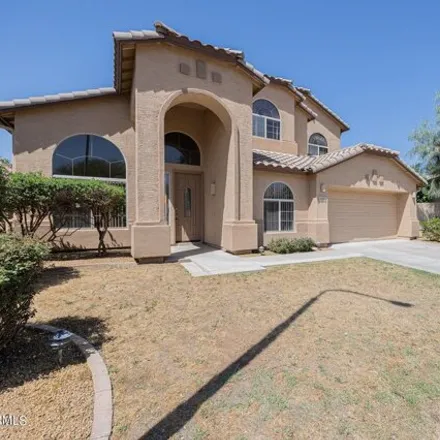 Rent this 3 bed house on 522 North Kimberlee Way in Chandler, AZ 85225