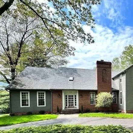 Buy this 4 bed house on 1136 Main Street in South Glastonbury, Glastonbury