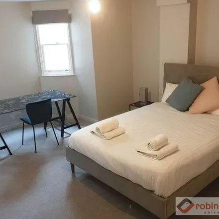 Rent this 3 bed apartment on Canning Circus in Derby Road, Nottingham