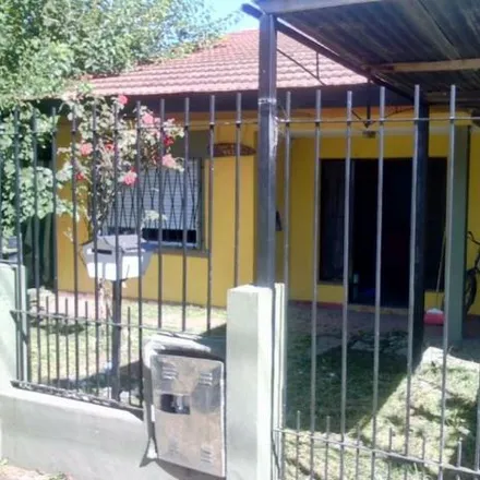 Buy this 2 bed house on Luis Viale in B1852 GAU Burzaco, Argentina