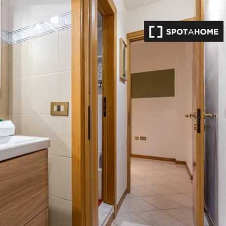 Image 12 - Sciscia, Vicolo del Cinque, 00120 Rome RM, Italy - Apartment for rent