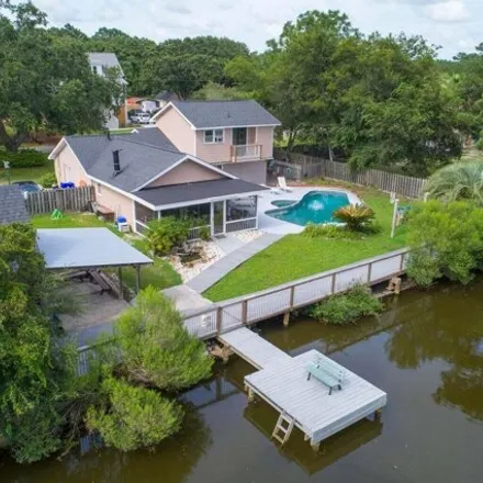 Buy this 3 bed house on 621 Schooner Road in Lighthouse Point, Charleston County
