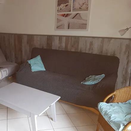Rent this 2 bed house on 85520 Jard-sur-Mer