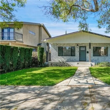 Buy this 4 bed house on 2207 in 2209 South Harcourt Avenue, Los Angeles