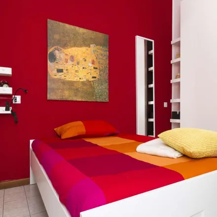 Rent this 5 bed room on Scarpamondo in Viale Carlo Espinasse, 20156 Milan MI