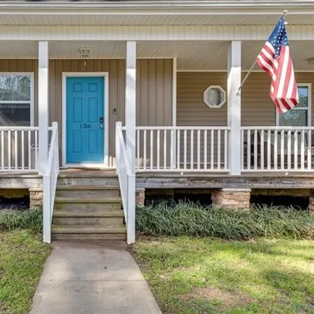 Image 2 - 136 Cherokee Rd, Easley, South Carolina, 29642 - House for sale