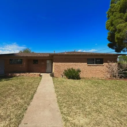 Buy this 3 bed house on 3400 West Kansas Avenue in Midland, TX 79703