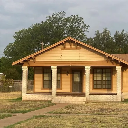 Buy this 3 bed house on 866 Meander Street in Abilene, TX 79602