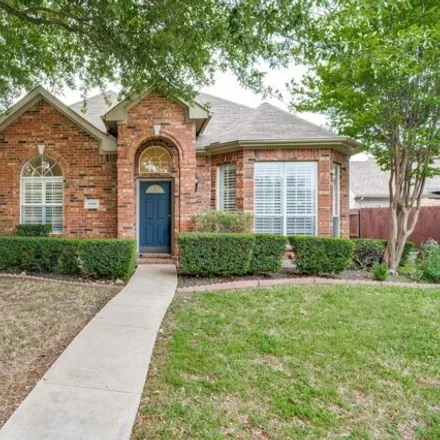 Buy this 4 bed house on 4800 Frost Hollow Drive in Plano, TX 75093