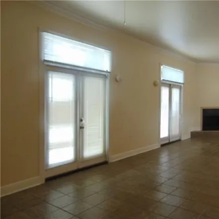 Image 3 - 269 W Robert E Lee Blvd, New Orleans, Louisiana, 70124 - House for sale